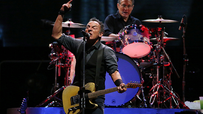 Bruce Springsteen performs at Auckland's Mt Smart stadium in 2014. (Getty Images)