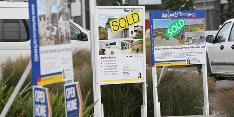 The latest QV figures shows Auckland's average house value is now over a million dollars (Photo / NZ Herald)