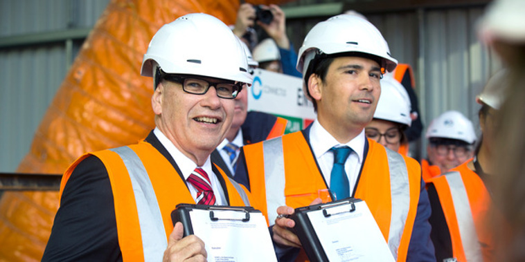 Auckland Mayor Len Brown (left) and Transport Minister Simon Bridges have released a report looking at the priorities for transport improvements in the city. Photo / Nick Reed