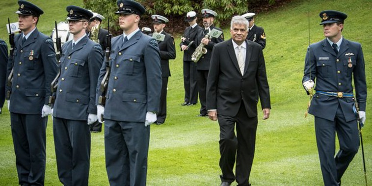 Ranil Wickremesinghe inspecting a Defence Force guard of honour at Government House in Auckland (Photo / NZ Herald)