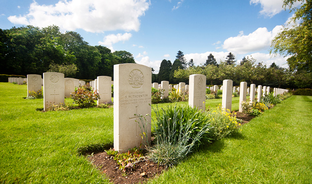 A Commonwealth War Graves site (Getty Images) 