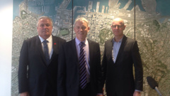 Bill Cashmore (left), Phil Goff (centre, Chris Darby (right). Photo / Emma Stanford.