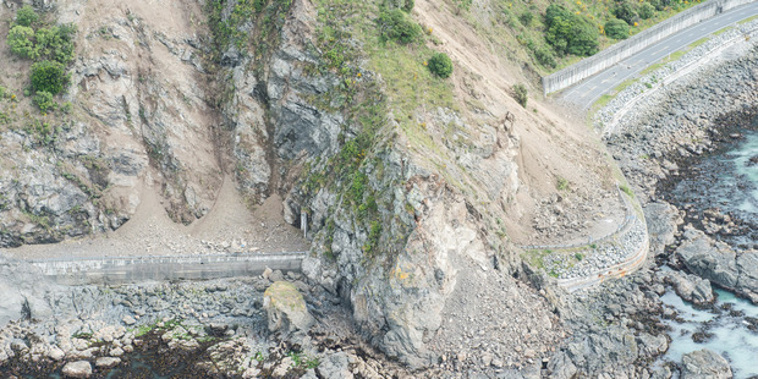 Treasury says that despite the significant regional impact of the Kaikoura quake and its aftershocks, it was not expected to have a national impact economically. Photo / NZDF