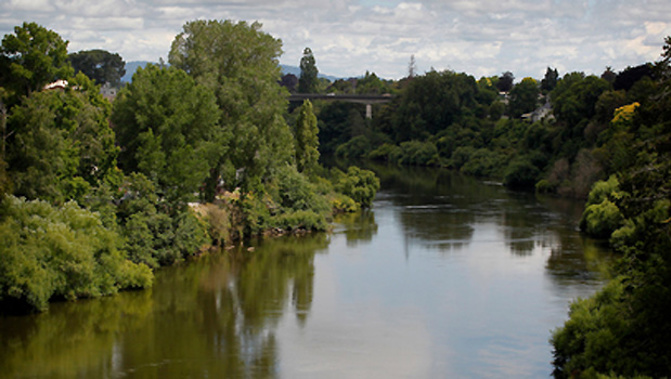 Police are treating the death of a man whose body was found floating in the Waikato River as suspicious (NZ Herald)
