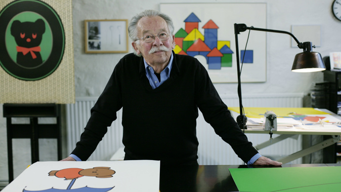 Dick Bruna, author of the Miffy books, artist, illustrator and graphic designer in his studio. (Getty)