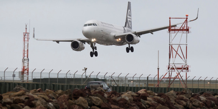 There's disappointment from Wellington Airport its plans for a longer runway have been grounded. (Mark Mitchell)