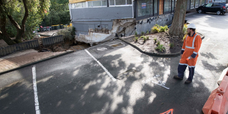 A sinkhole in the Auckland suburb of New Lynn could be bigger than it looks. (NZH)