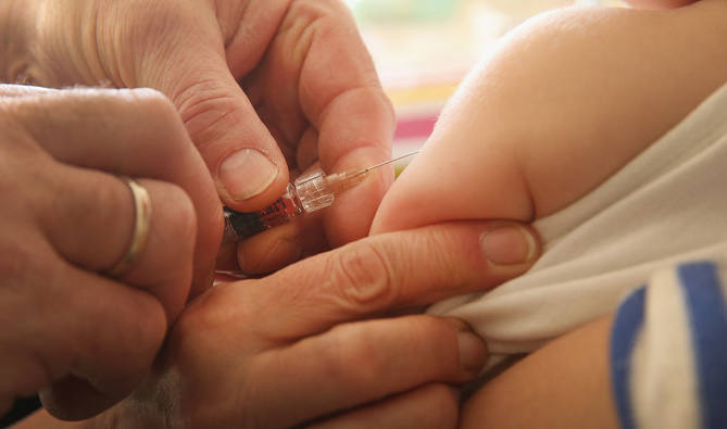Australia's considering a nationwide ban on unvaccinated children from childcare centres. (Getty Images)