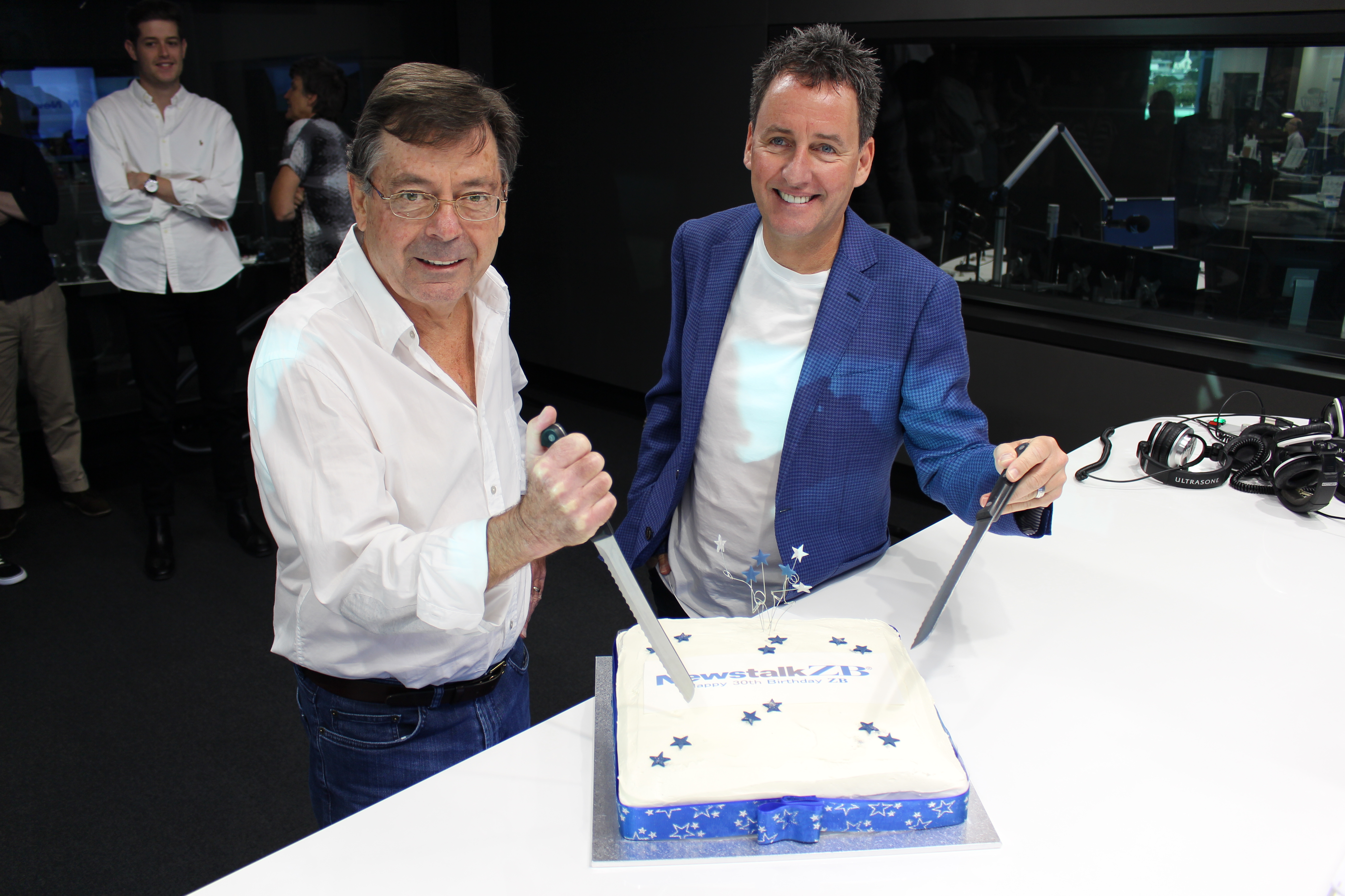 PHOTOS: Newstalk ZB 30th birthday cake