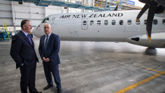 Former Prime Minister John Key and Air New Zealand CEO Christopher Luxon. (Jason Oxenham)
