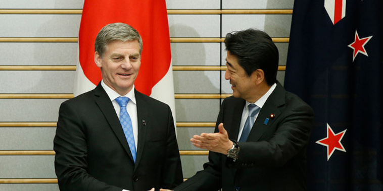New Zealand's Prime Minister Bill English meets Japan's Prime Minister Shinzo Abe. Photo / AP