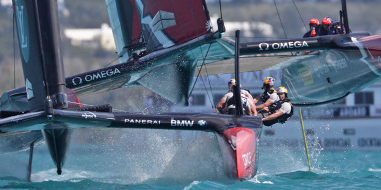 Team New Zealand have lost a rollicking duel with America's Cup holders Team USA in the highlight of the opening day of the regatta in Bermuda. (NZH)