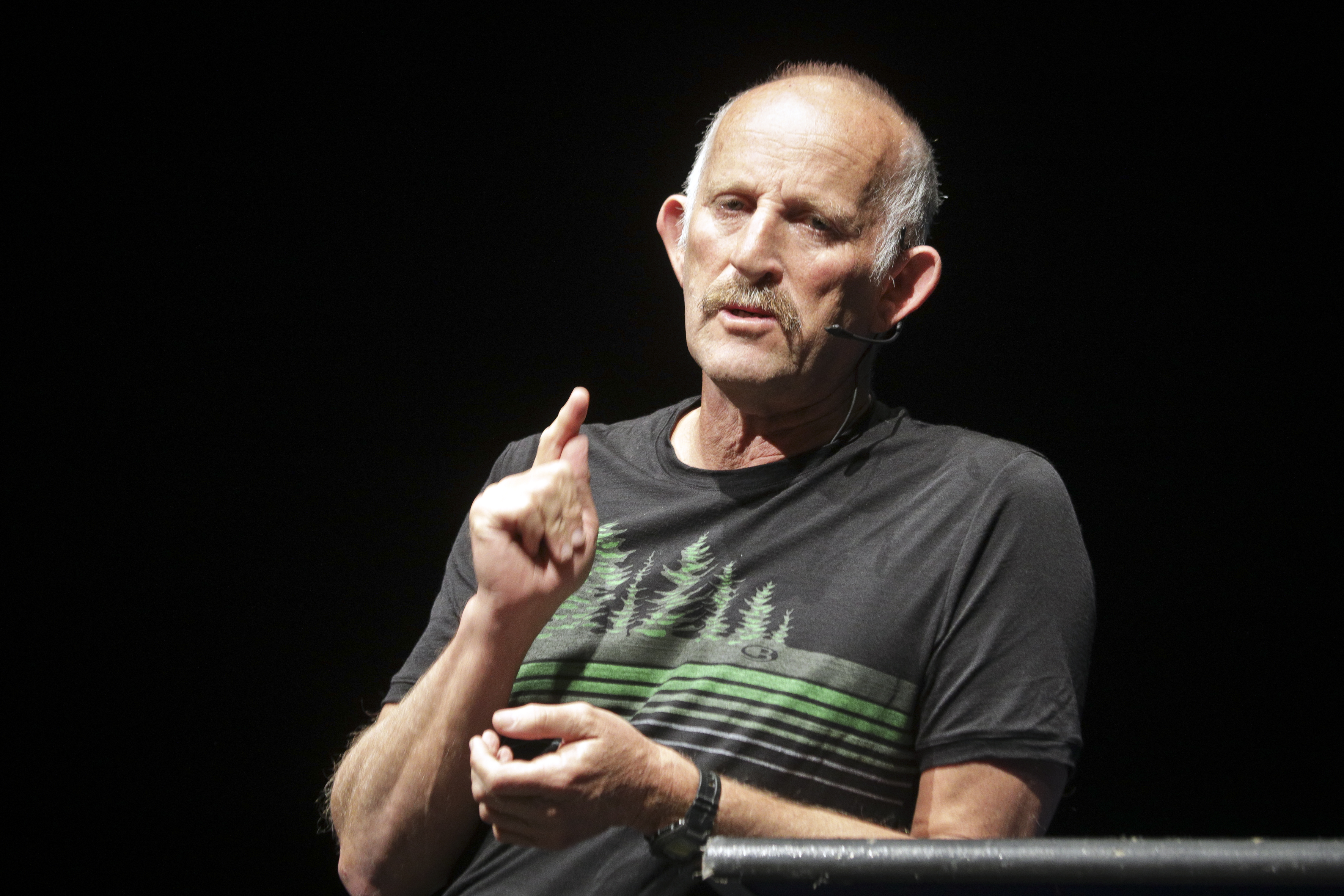 Imagine, Prime Minister Gareth Morgan (Andrew Warner).