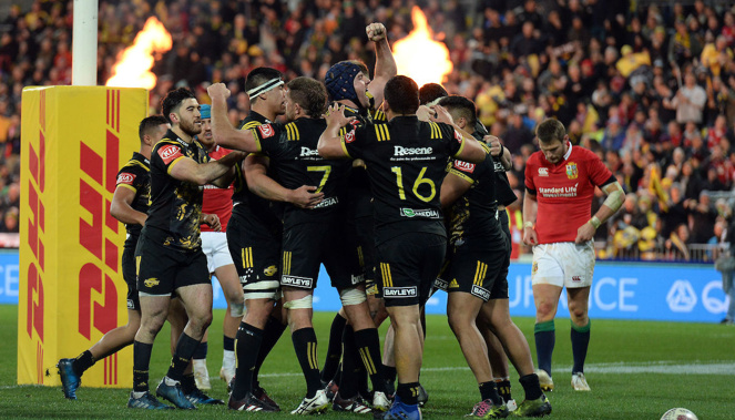 Hurricanes' celebrates the try scored by Vaea Fifita. (Photosport)
