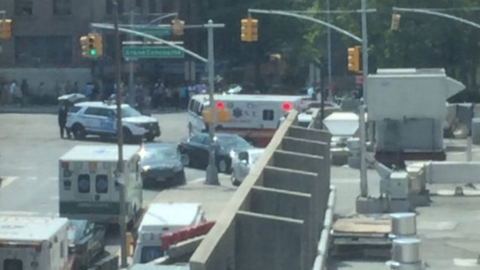 Emergency services attend a shooting at the Bronx Lebanon Hospital. Photo: dotemirates / Twitter