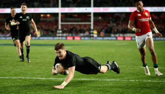 Jordie Barrett of the All Blacks scores his side's second try. (Getty)