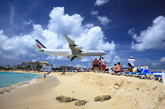 The area is well known to have the aircrafts fly low over the beach (Getty Images).