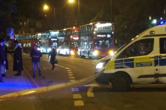 London police at the scene. (NZ Herald/Twitter)