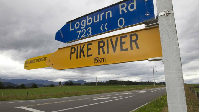 PM Bill English hoped the unmanned re-entry of Pike River would happen before the year-end, but said a cross-party agency running the recovery would not make it any safer. (Photo / Mark Mitchel)