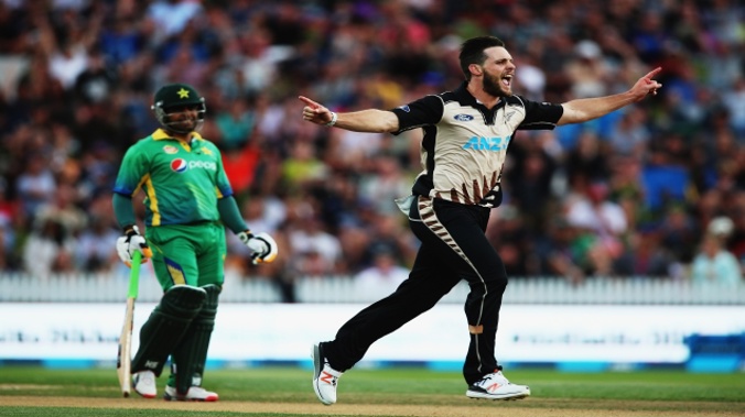 Auckland fast bowler Mitchell McClenaghan has secured a release from his NZ Cricket contract. (Photo: Getty)