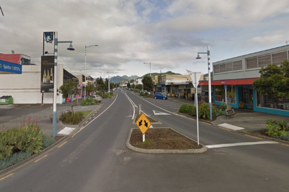 Passersby kept passing by a woman who was clearly struggling in downtown Whangamata. Photo/Google