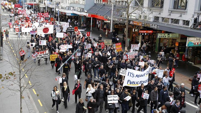 Thousands of secondary school teachers marched down Queen St demanding fair pay in 2010.(Photo \ Wayne Drought)