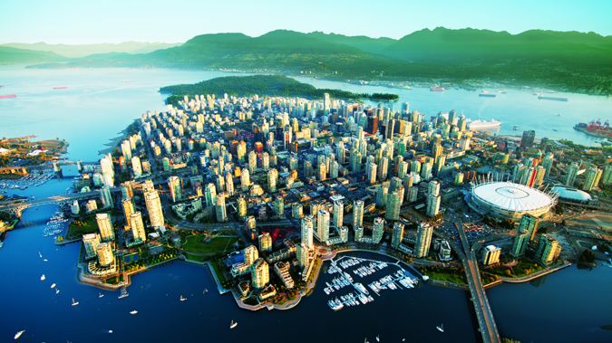 Vancouver from above (Image / Tourism Vancouver)