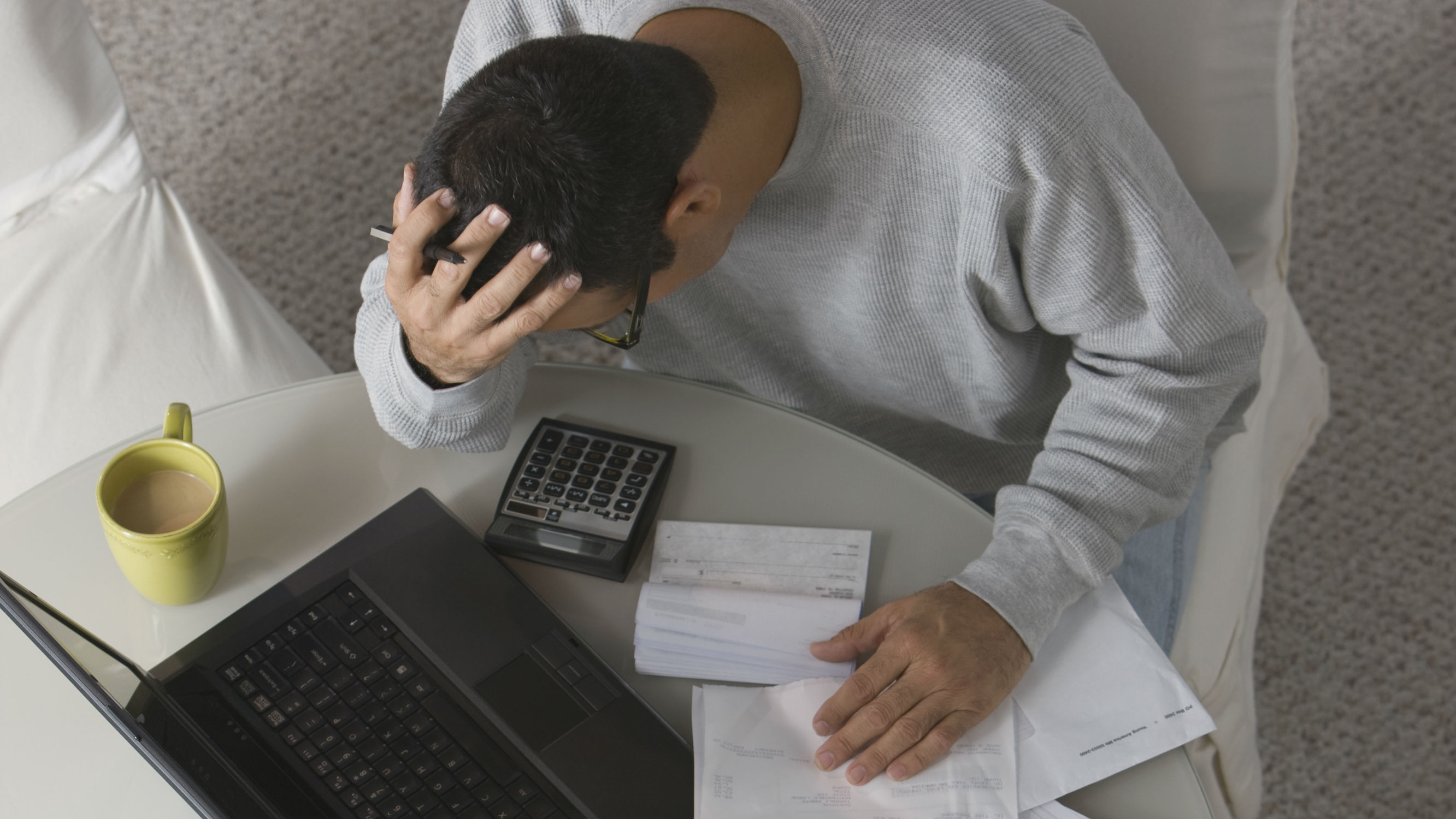 Business and Economic Research Limited said all New Zealand businesses should pay their employees a living wage of $20.20. (Photo \ Getty Images)