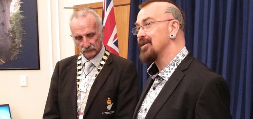 Far North District councillor Dave Hookway being sworn in at Kaikohe last year. (Peter de Graaf)
