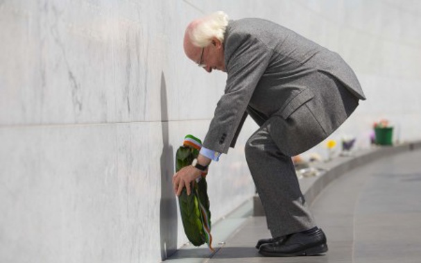 Michael D. Higgins lays a wreath at the ceremony. Photo/Christchurch Council