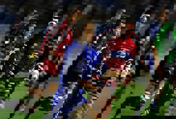 Carlos Spencer in action during a 2005 Super 12 game. Photo / NZ Herald