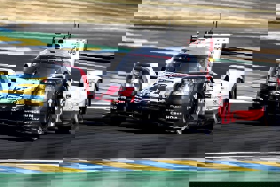 The #2 Porsche LMP1 919 Hybrid driven by Timo Bernhard, Brendon Hartley and Earl Bamber. (Photo / Getty Images)