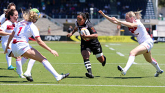 Shontelle Woodman of the Kiwi Ferns taking on the line against England (Photosport)