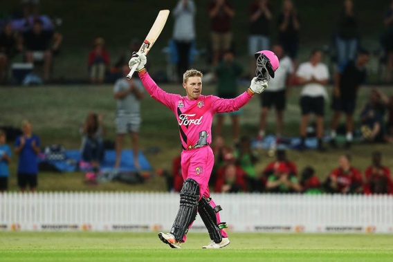 Tim Seifert celebrates his hundred (Photo / Photosport)