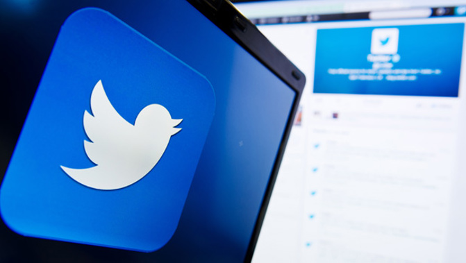 Social media companies like Facebook and Twitter can be handed huge fines in Germany if they don't take down reported content. (Photo \ Getty Images)