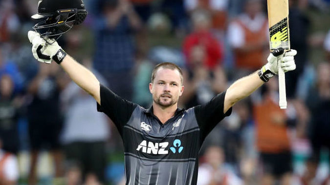 Colin Munro scored 104 off just 53 balls as the Black Caps crushed the West Indies to win the T20 series 2-0. (Photo \ Getty Images)