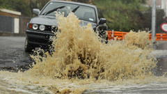 Heavy rain, thunder, lightning and even hail could be on the way for the central North Island. (Photo \ Getty Images)