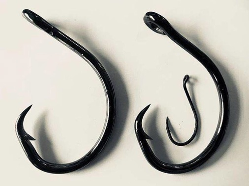 What do the three fishhooks represent? (Photo \ Instagram)