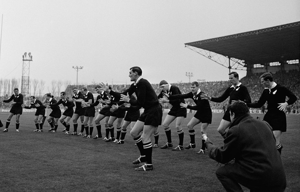 Graham Williamson played in all four of the All Blacks' internationals in 1967, including this match against France. (Photo \ Getty Images)