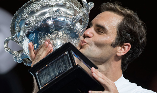 Federer raises the silverware (Getty Images) 