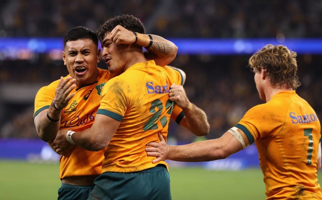 Jordan Petaia of the Wallabies celebrates scoring a try against England. (Photo / Getty)