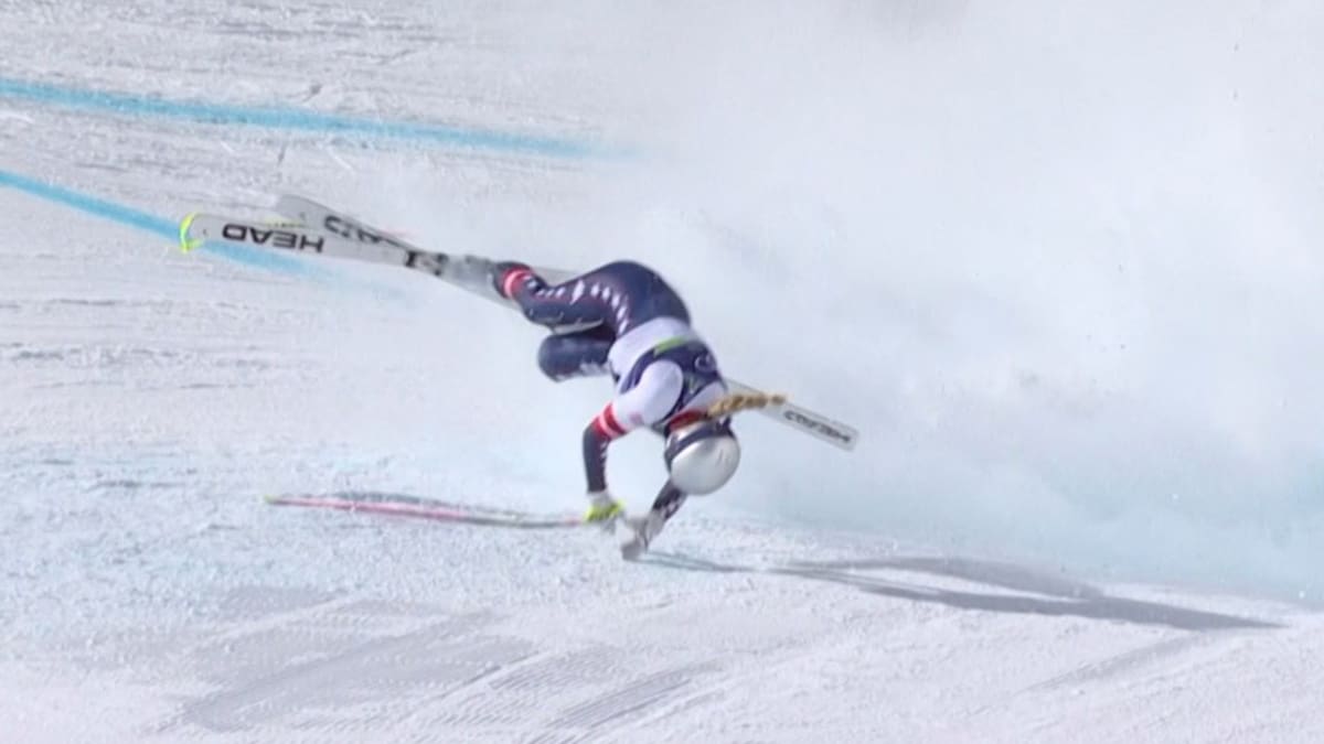 Lindsey Vonn update: Skier has surgery after dramatic downhill fall