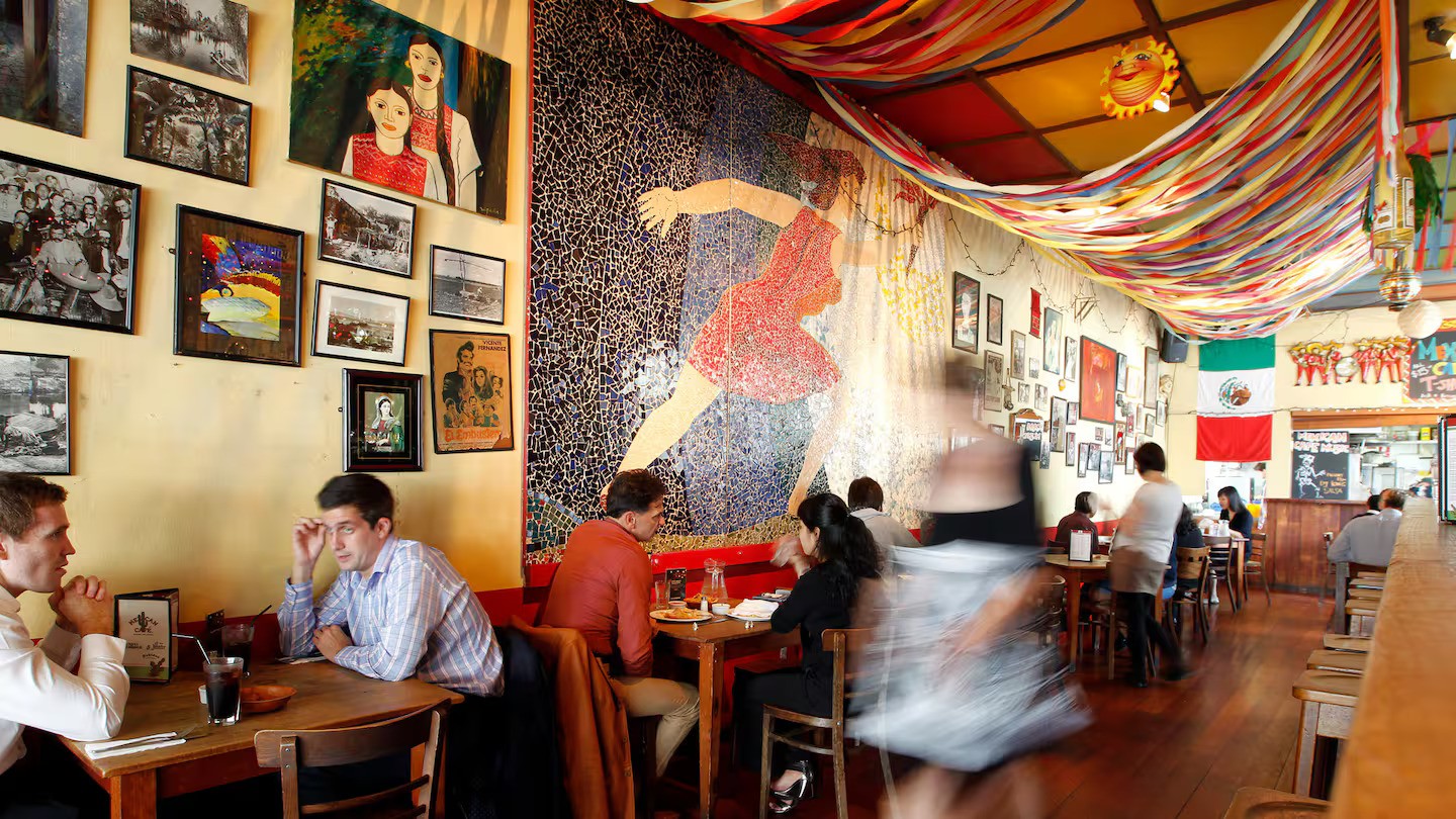 Auckland dining icon makes last plea for rescue after 43 years