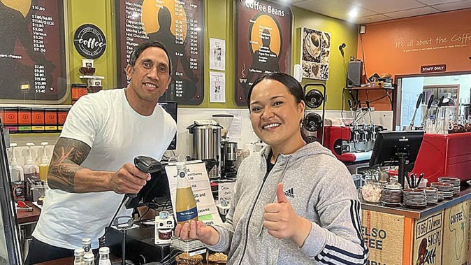 Joe Harawira and Hayley Hiroki at The Bean, one of the local outlets for Wai Mānuka.