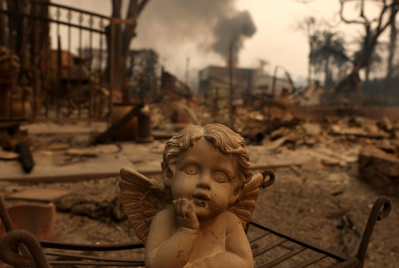 Los Angeles wildfires continue to roar across the city. Photo / Getty Images / Justin Sullivan