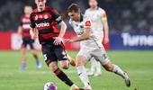 Carlo Armiento of the Phoenix dribbles the ball during the round 17 A-League Men match between Western Sydney Wanderers and Wellington Phoenix at CommBank Stadium, on February 13, 2026, in Sydney, Australia. (Photo by Jeremy Ng/Getty Images)