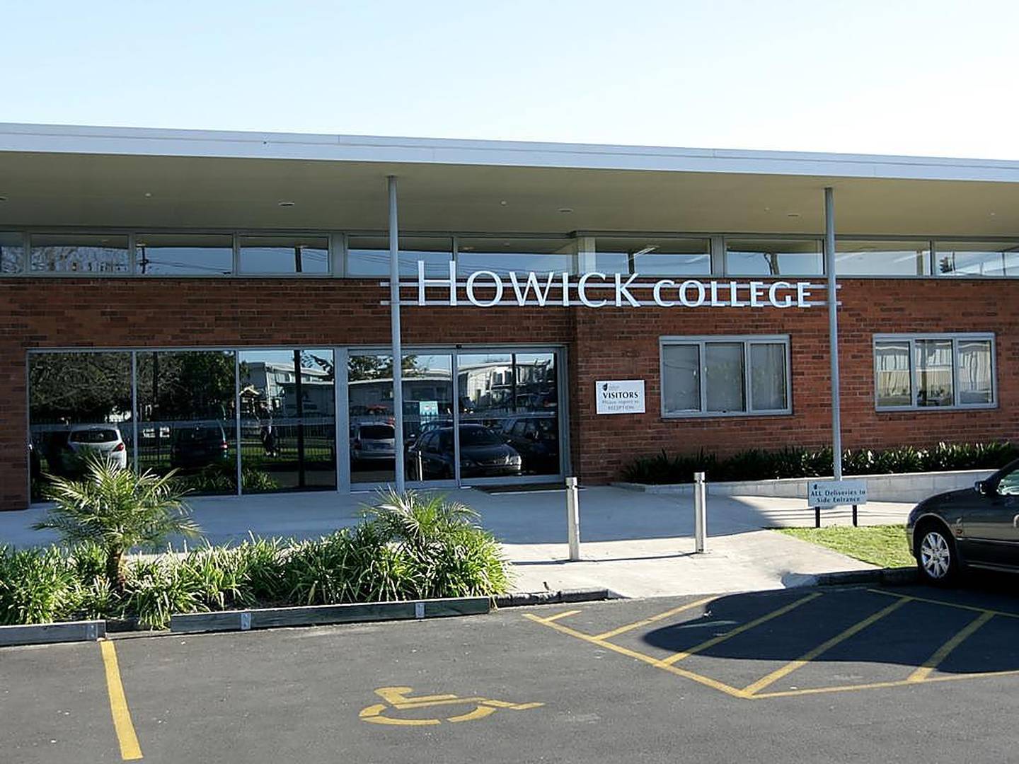 Parents claim fighting and bullying are rife at Howick College. Photo / Doug Sherring