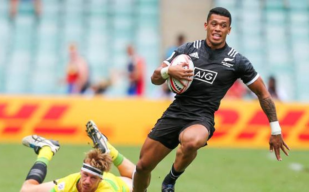 Feud over young All Blacks star escalates