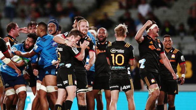 The Chiefs celebrate at the final whistle after edging the Blues. (Photo / Photosport)