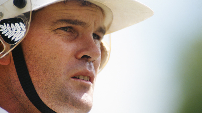 Fans are banding together to bring Martin Crowe's memorabilia home from his cousin Russell's collection in Australia. (Photo: Getty Images)